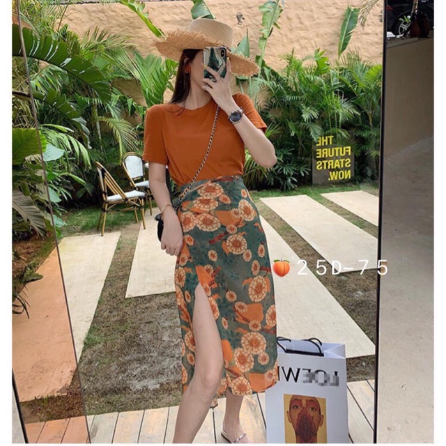 Set áo thun váy cam phong cách trẻ trung năng động lạ mắt