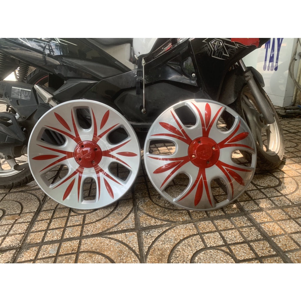 chụp mâm r16 6 lỗ sơn chỉ hoa độc lạ có bas bán kèm