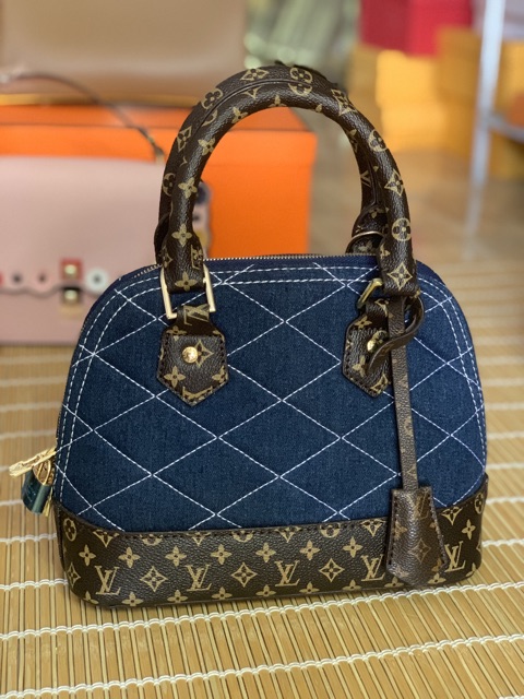 Lv Hến phối vải jean