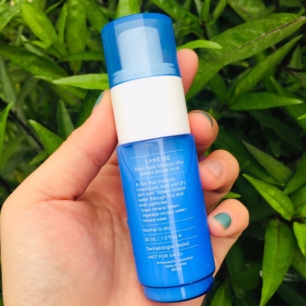 Xịt Khoáng siêu Dưỡng Ẩm Laneige Water Bank Moisture Mist 30ml mới | BigBuy360 - bigbuy360.vn
