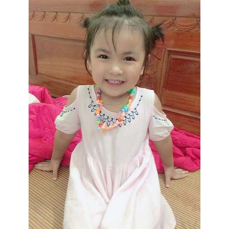 Vỉ đồ chơi xâu hạt vòng cho bé