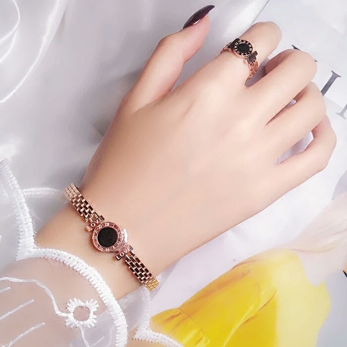 Vòng Đeo Tay Bằng Thép Titan Màu Vàng Hồng Thời Trang Phong Cách Hàn Quốc Đơn Giản Dễ Phối Đồ