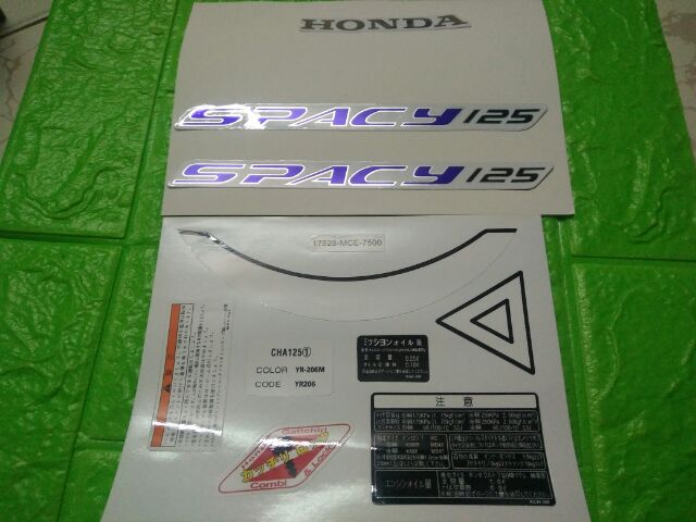 Bộ tem Honda Spacy 2005 màu trắng