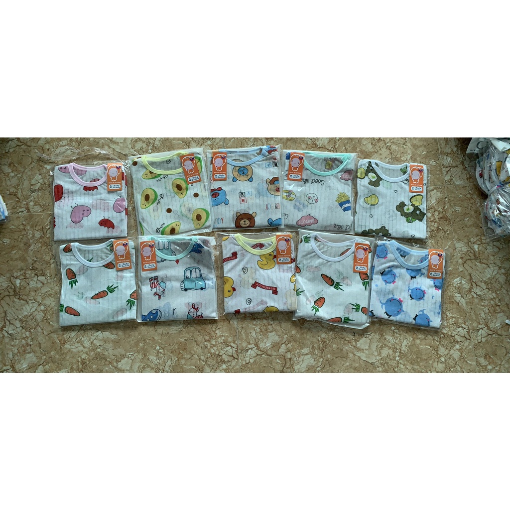 BỘ COTTON GIẤY CỘC TAY CỔ CHUI CÚC VAI CHO BÉ 3-15 KG