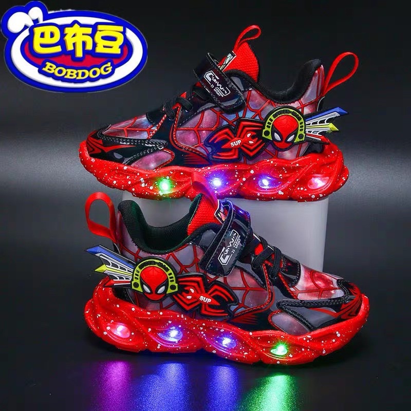 Giầy thể thao siêu nhân spiderman cho bé trai, có đèn led và quai dán đế mềm êm chân Babybees (sz21-sz30) S15