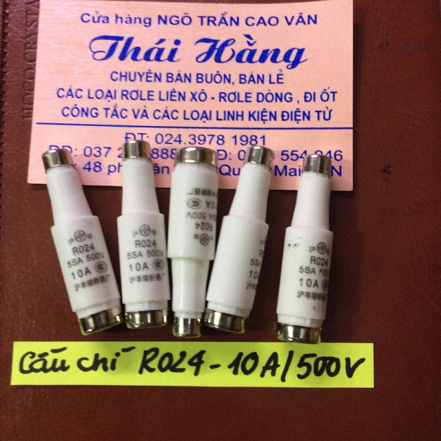 Cầu chì hình chai 10 A/500 v giá cho 5 chiếc