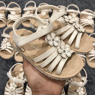 (sale 190k)Sandal hoa trắng hiệu Emilee TQXK