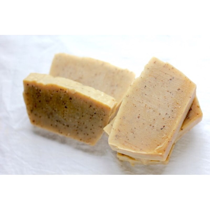 Phôi xà phòng glycerin tẩy da chết