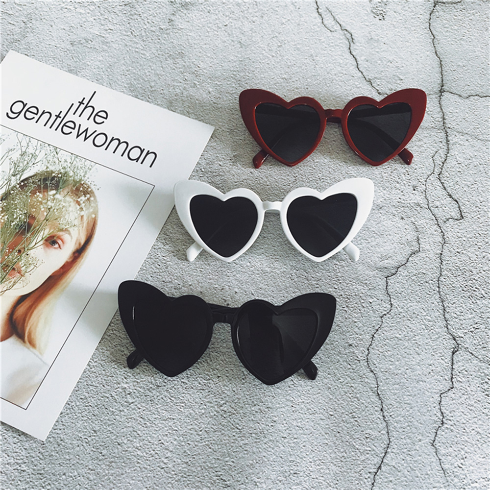 Kính Mát Hình Trái Tim Thời Trang Cho Nữ