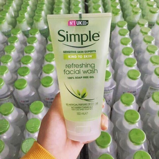 [CHÍNH HÃNG] Sữa rửa mặt Simple Kind To Skin Refreshing Facial Wash 150ml dành cho da nhạy cảm | BigBuy360 - bigbuy360.vn