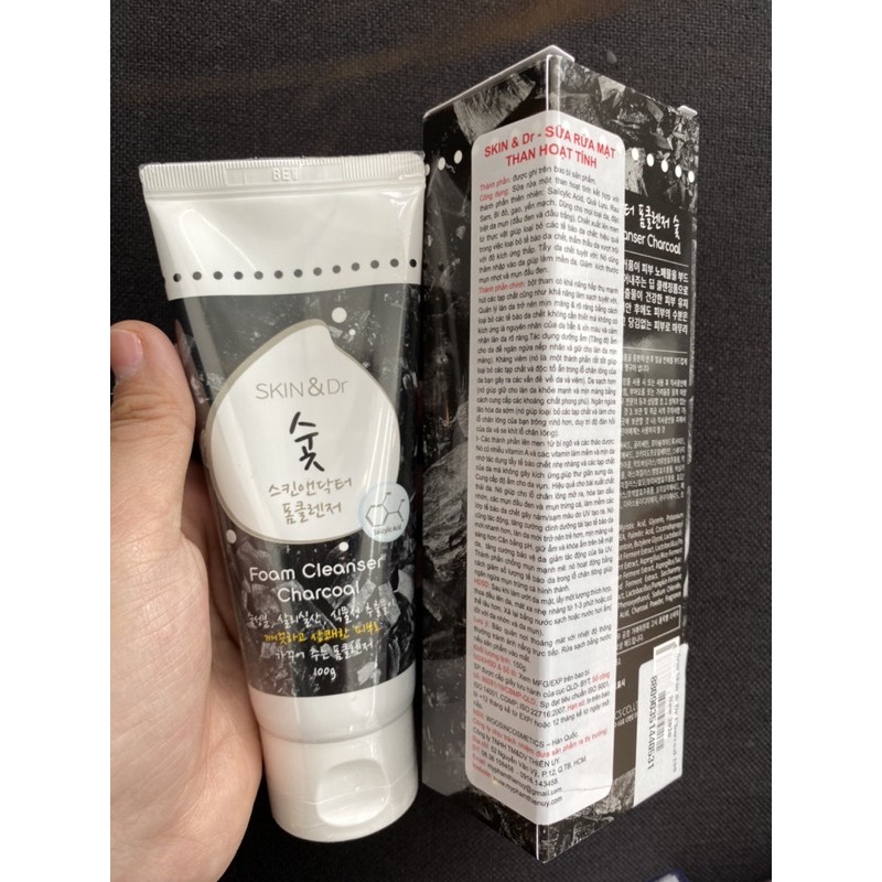 SỮA RỬA MẶT THAN HOẠT TÍNH – SKIN & Dr Charcoal