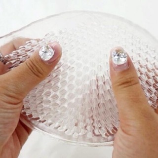 Độn ngực thần thánh silicon lỗ tổ ong thoáng mát hàng có sẵn