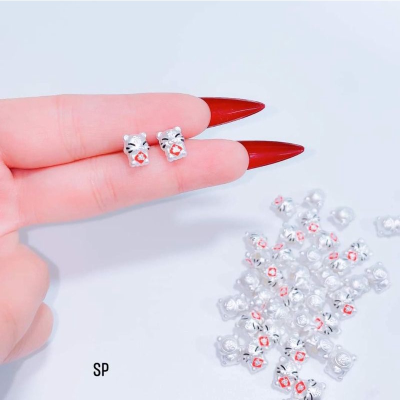 CHARM CON GIÁP HỔ BẠC TA