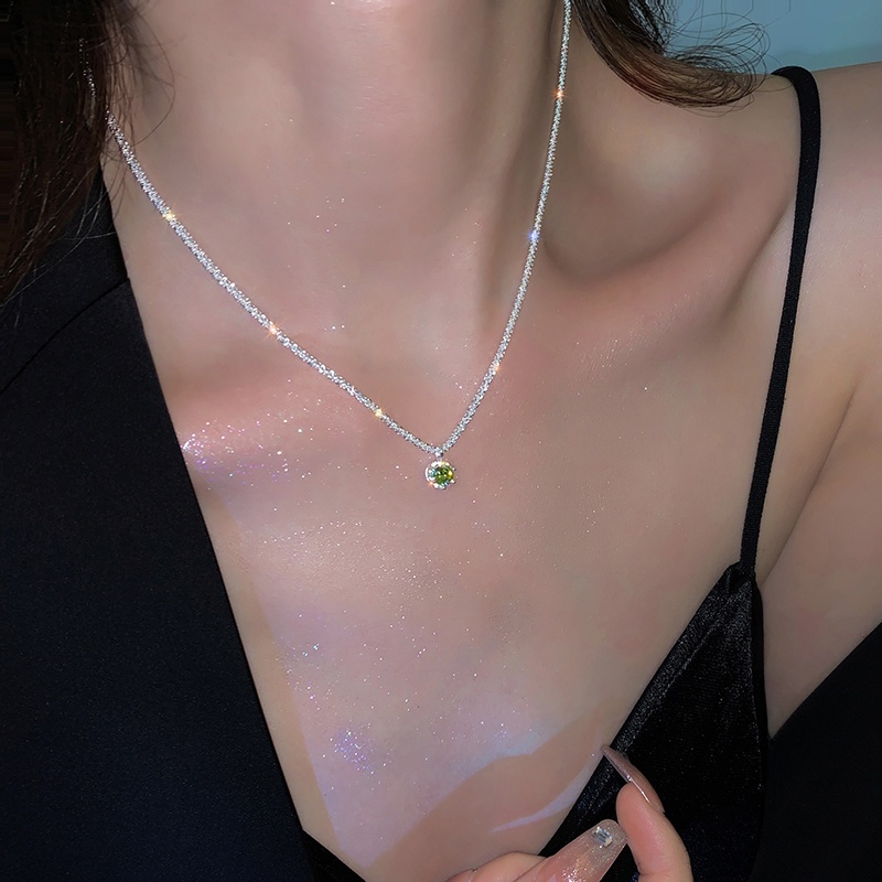 Vòng cổ Đính Đá Xanh Ô Liu Sang Trọng Thanh Lịch Cao Cấp Cho Nữ