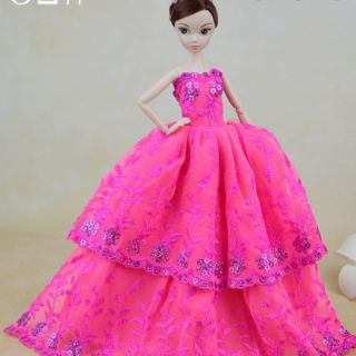 Váy phụ kiện búp bê