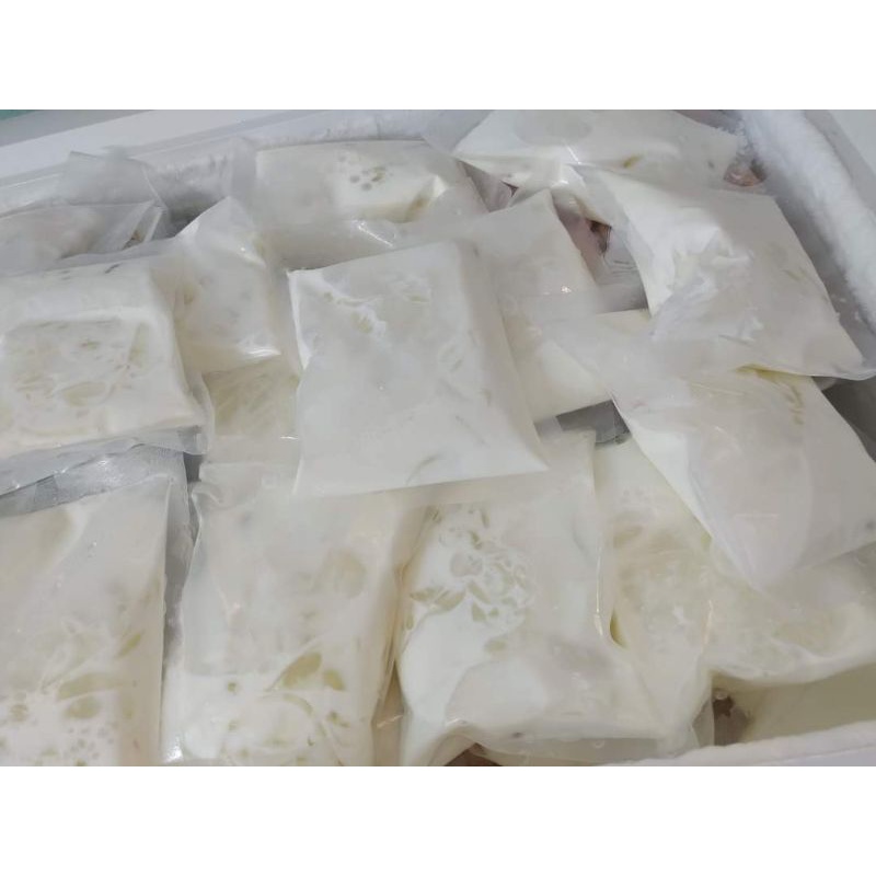 Set 4 bịch Chè dừa dầm chỉ  90k