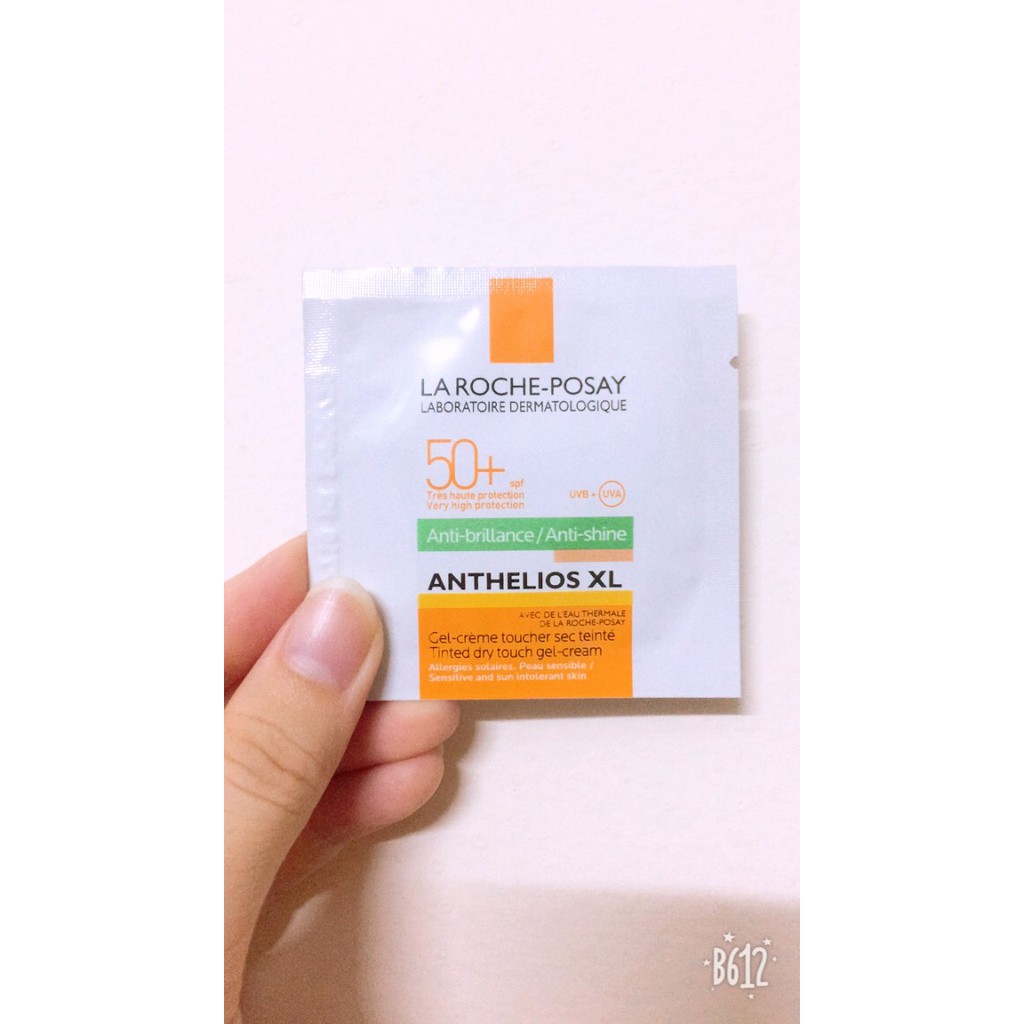 [Mẫu mới] Kem chống nắng La Roche-Posay Anthelios XL DRY TOUCH SPF50+ | BigBuy360 - bigbuy360.vn