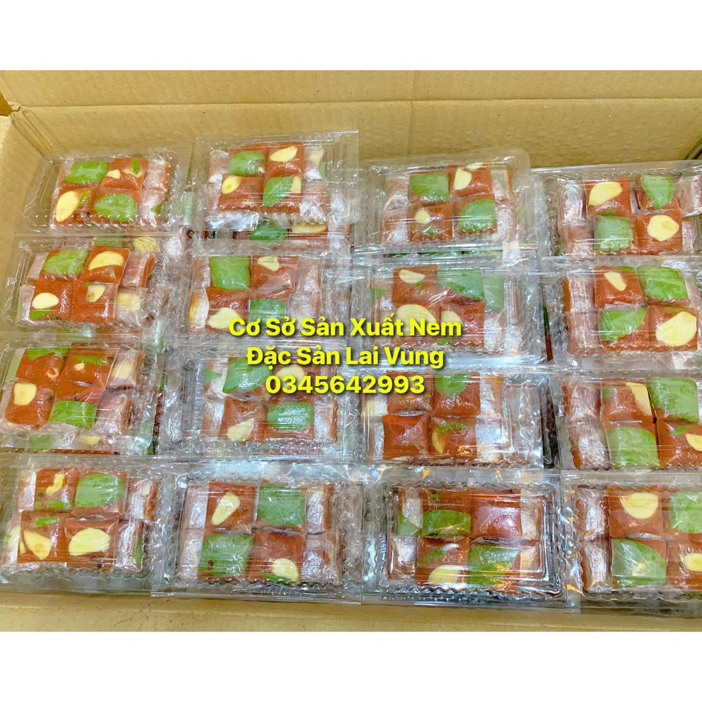 NEM CHUA LAI VUNG TỎI ỚT LOẠI LỚN 25K/1 HỘP 10 CHIẾC