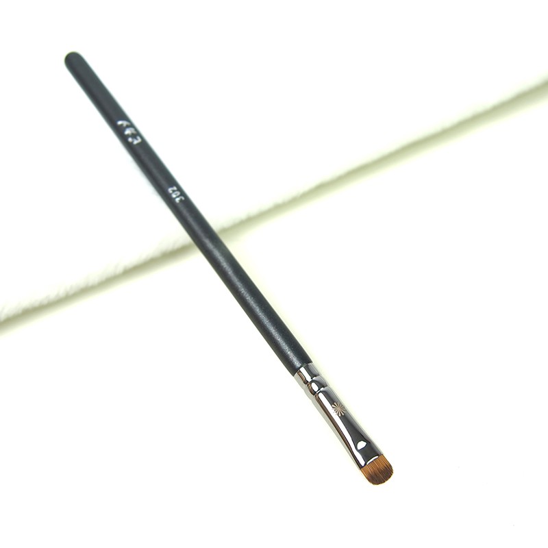 Cọ lông tổng hợp chuyên dụng dùng đánh mắt 302
