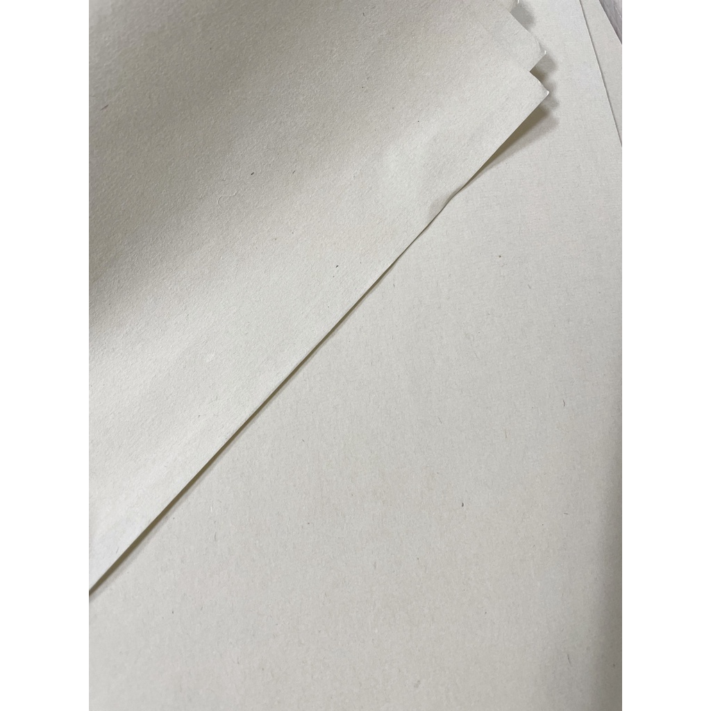 Giấy Tuyên Chỉ  viết thư pháp cắt sẵn khổ B4 25x35cm chất lượng thượng hạng