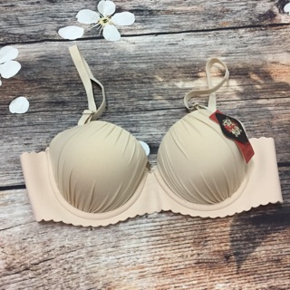 Áo ngực Thái lan no'bra, sisterhood