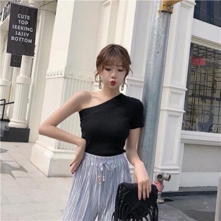 Áo lệch vai chéo ngực body