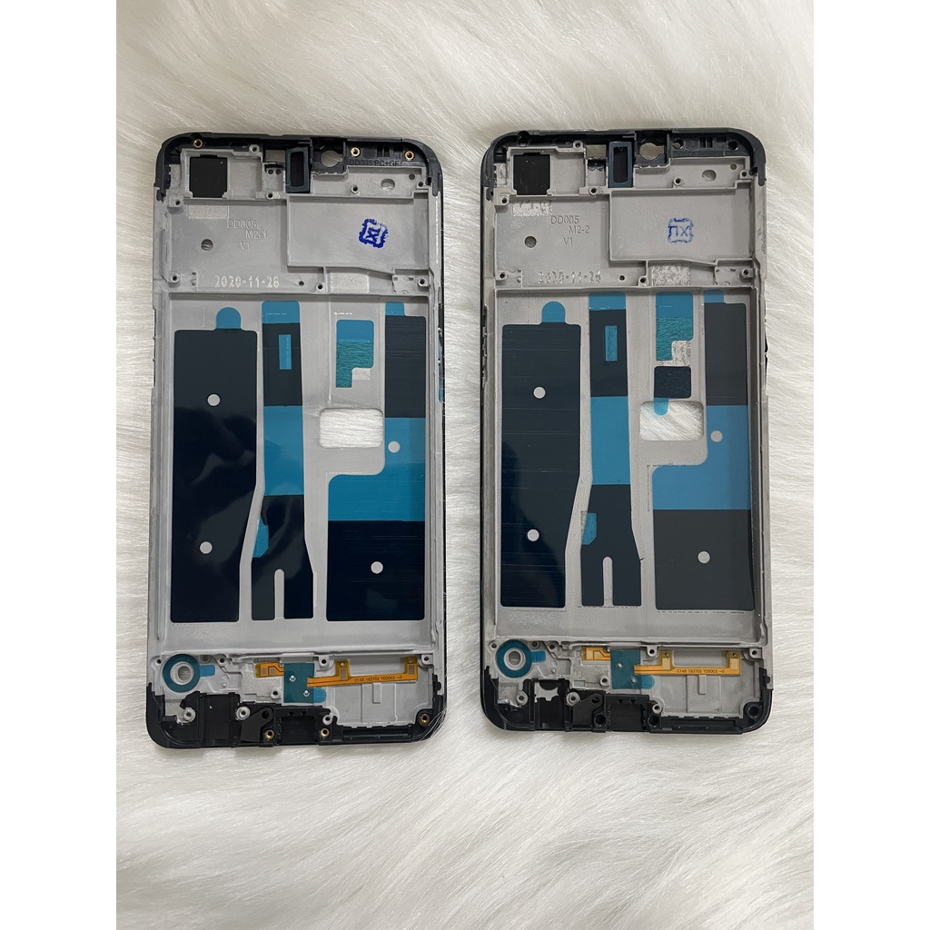 Khung Xương/Sườn Oppo A3s Chọt Sim Trên Zin Nguyên Bản