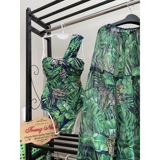 bikini lệch vai kèm chân váy maxi