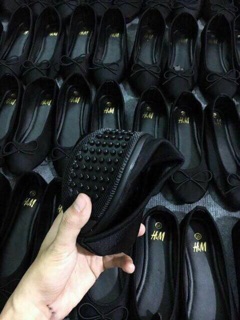 Giầy HM