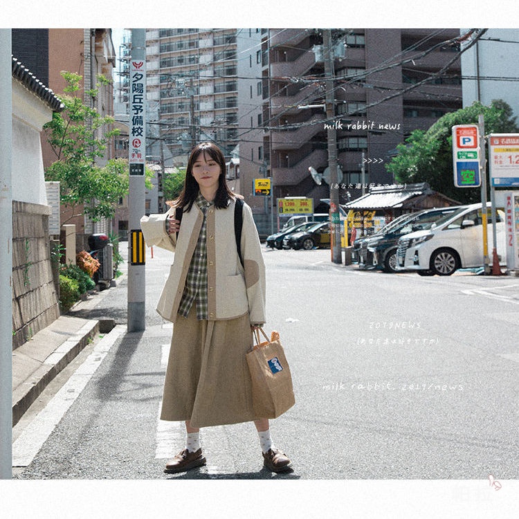 Chân váy chữ A lưng cao dài trung bình phong cách retro nhật bản thời trang cho nữ | BigBuy360 - bigbuy360.vn