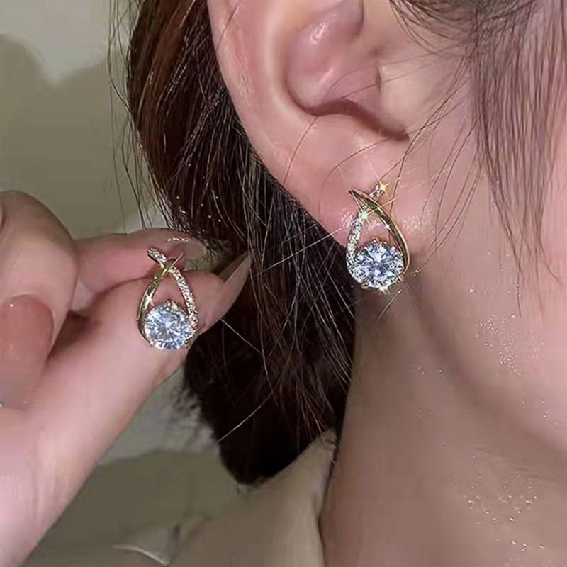 Đôi Khuyên Tai Đính Đá Phong Cách Hàn Quốc Thời Trang Cho Nữ