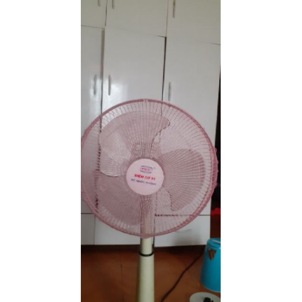 Lưới bọc quạt an toàn cho bé loại to có dây rút nhiều hình hoạt hình. ĐTCA