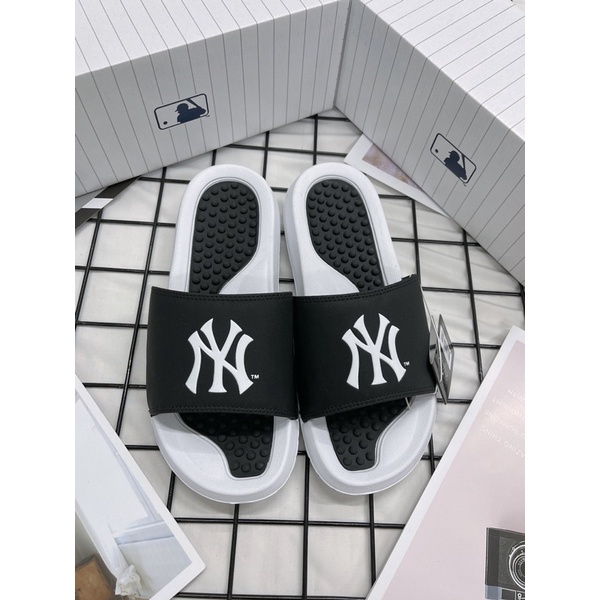 [CHÍNH HÃNG] DÉP MLB NỘI ĐỊA HÀN LOGO NY CÓ HẠT MASSAGE  - MLB CHÍNH HÃNG UNISEX NAM NỮ (HÀNG CÓ SẴN) - CÓ BILL MUA HÀN