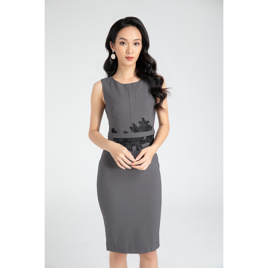 Đầm ráp ren họa tiết kẻ IVY moda MS 41C6000