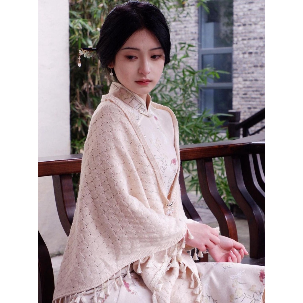 [M &amp; E] Hàng Có Sẵn Khăn Choàng Sườn Xám Cao Cấp Ấm Áp Thoải Mái Phong Cách Cộng Hòa Retro Mùa Thu Đông Mới 2022