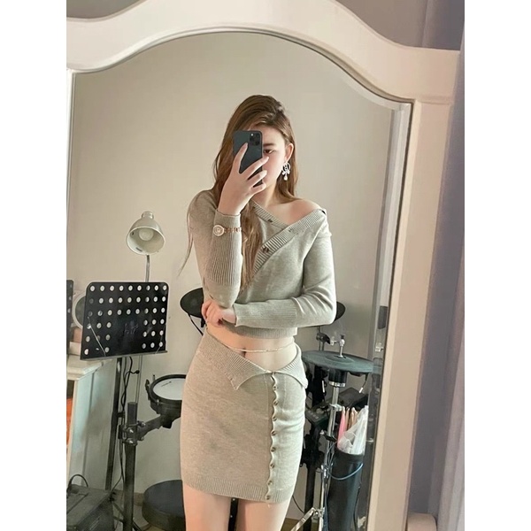 SET ÁO VÁY TRỄ VAI KHOE EO DÁNG ÔM