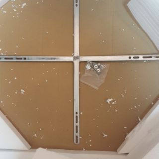 ĐÈN LED MÂM GIỌT NƯỚC