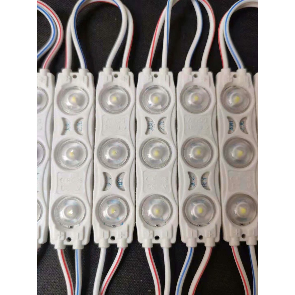 Module 3 bóng công suất 1,5W vỉ 20 thanh.
