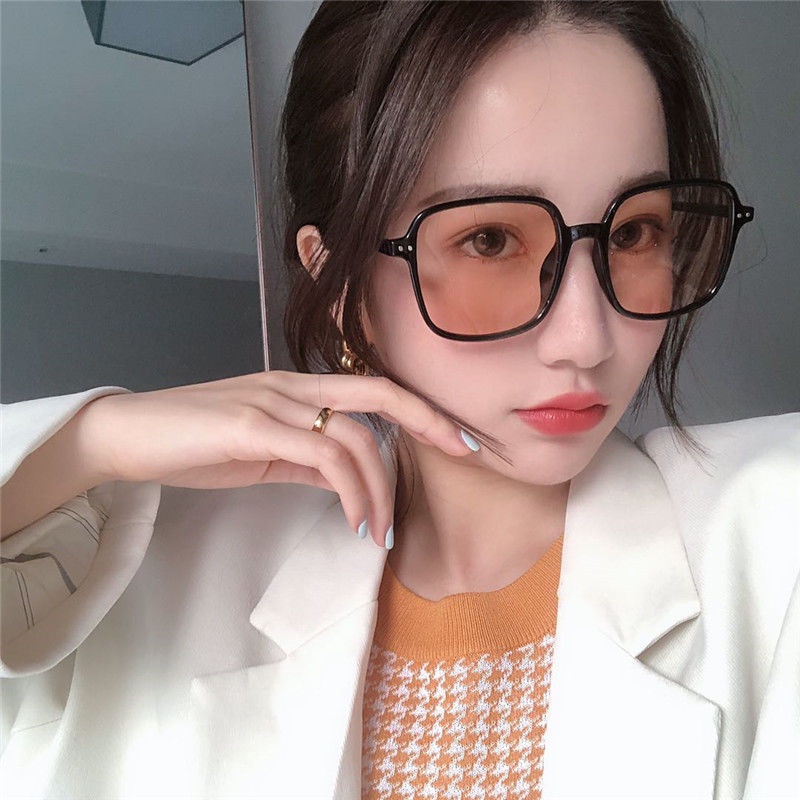 Kính Mát Gọng Vuông Lớn Màu Nâu Nâng Cơ Mặt Chống Tia UV Cho Nữ