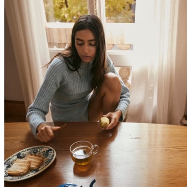 Áo Len Nữ Croptop Mango Size M