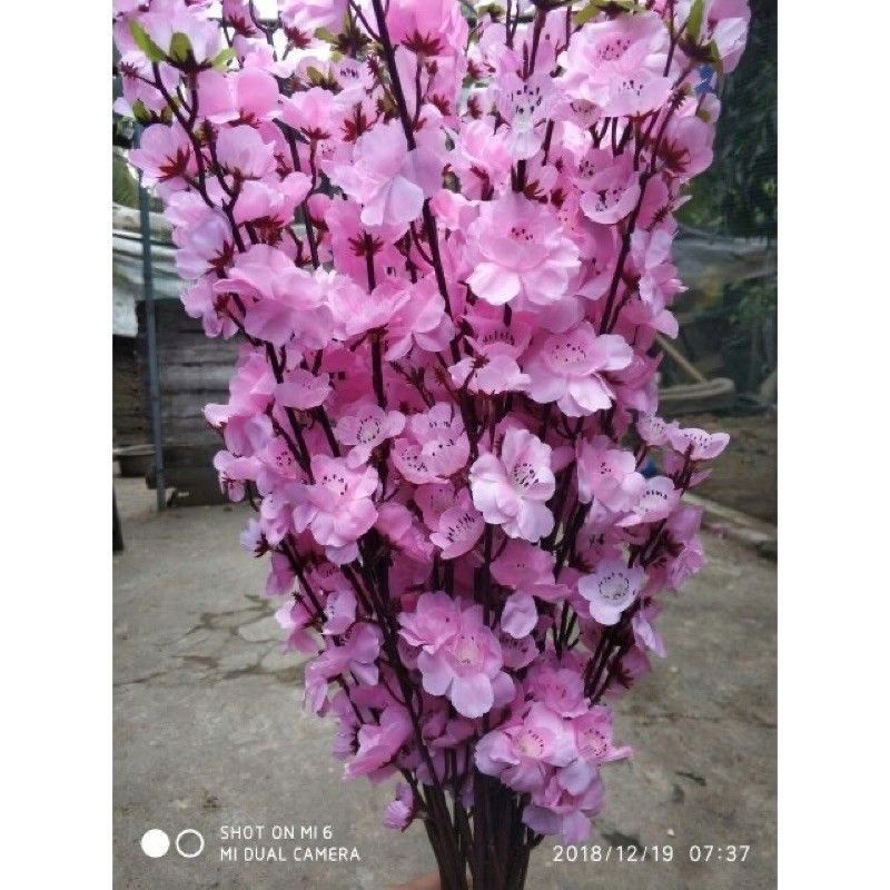 Hoa anh đào giả trang trí tết