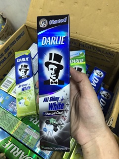 Kem đánh răng DARLIE Ông Tây Đen