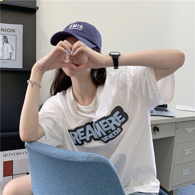 Áo Thun Cổ Tròn Dáng Rộng Thêu Chữ Cá Tính Phong Cách Hàn Quốc