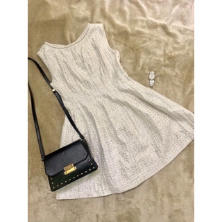 Pass đầm xòe zara