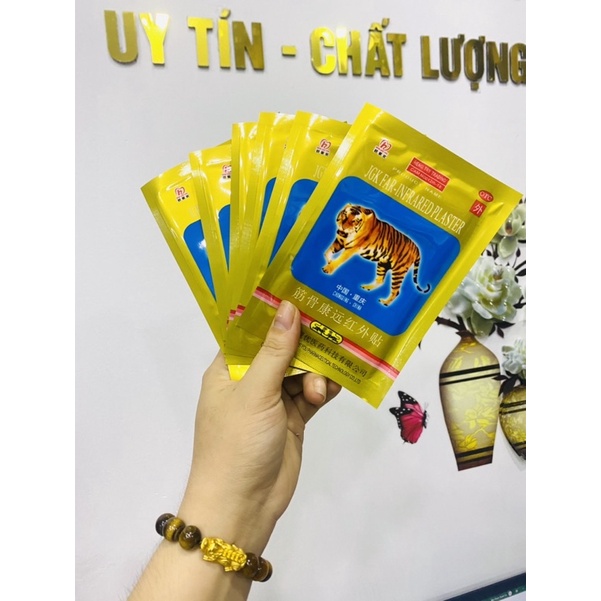 Miếng Dán con cọp giảm đau( Miếng)