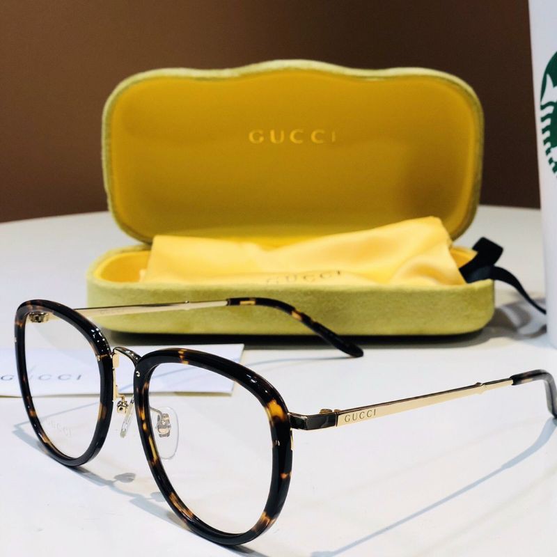 Kính Gucci