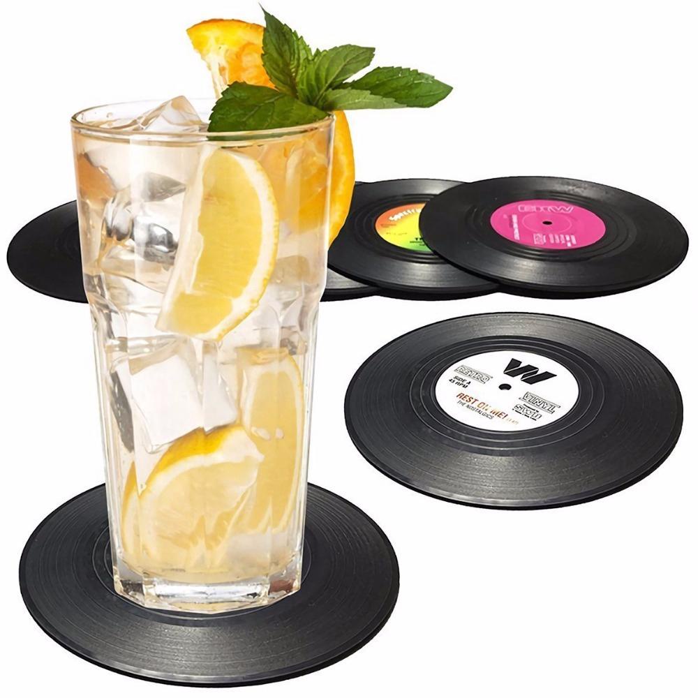 Đế Lót Ly Hình Tròn Bằng Vinyl Chống Trượt In Chữ AUGUSTINE Độc Đáo