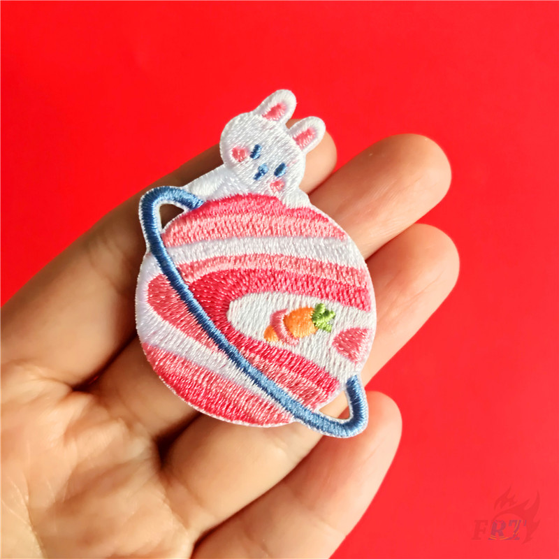 Miếng vá ủi thêu hình chú thỏ và hành tinh dễ thương thích hợp may quần áo