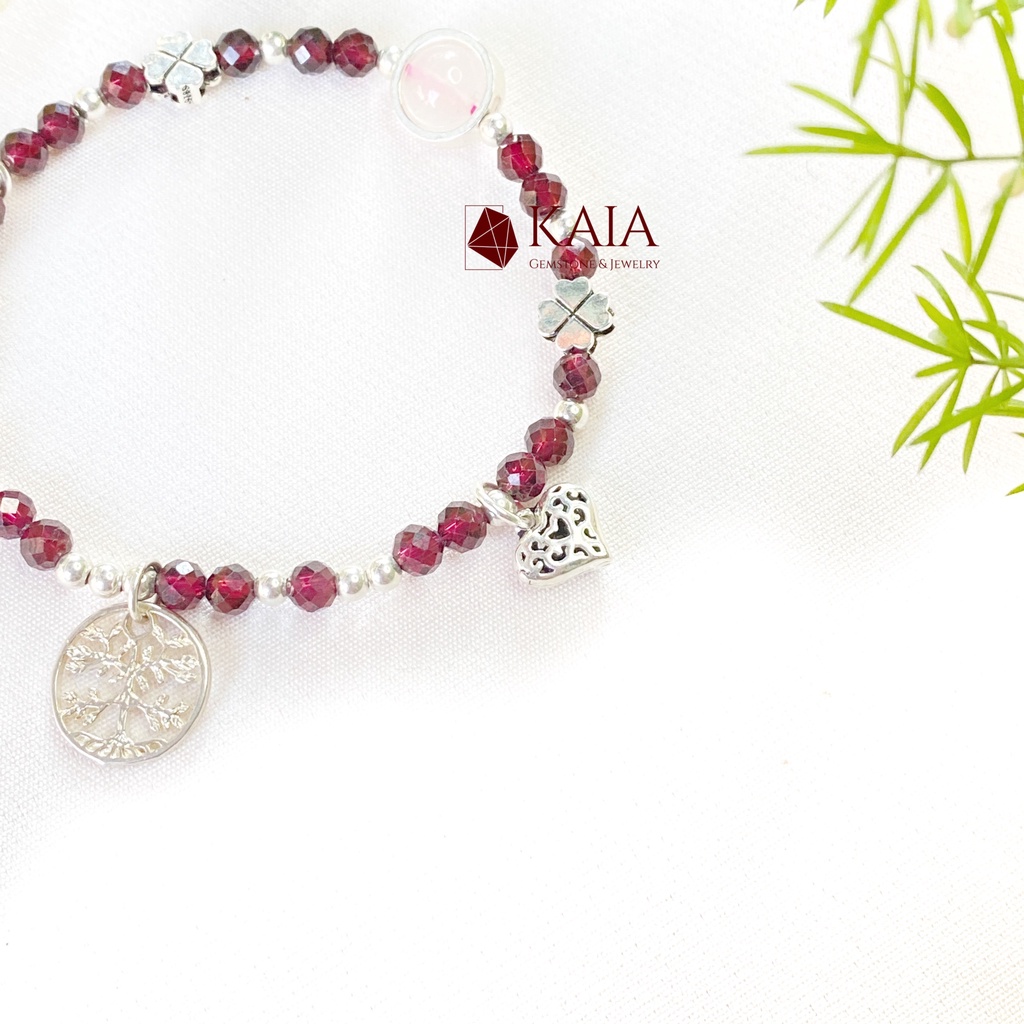 Vòng tay phong thuỷ Ngọc Hồng Lựu - Garnet mix charm bạc phụ kiện thời trang nữ may mắn bình an - M1 - KAIA
