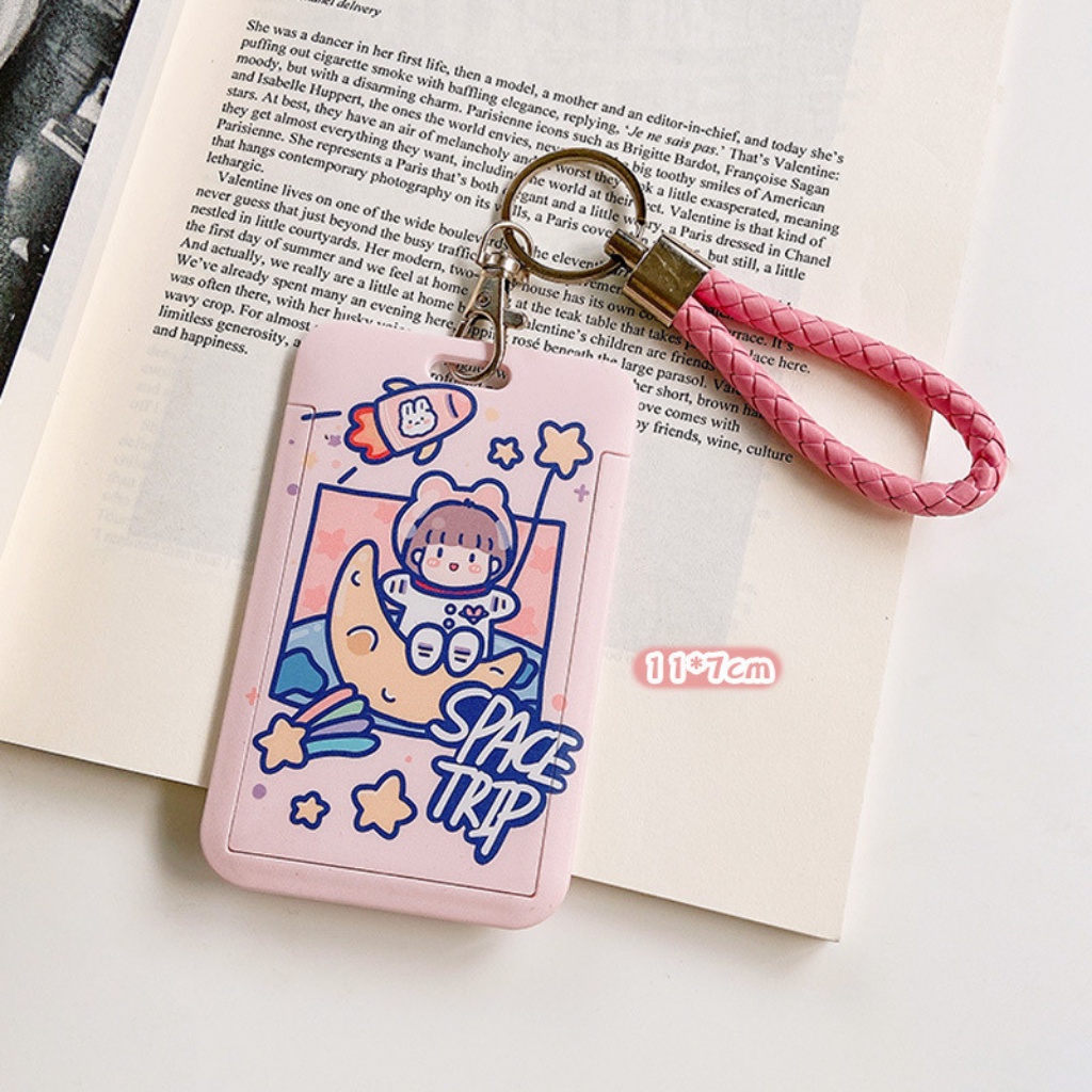 Bao đựng thẻ kèm móc khóa phi hành gia
